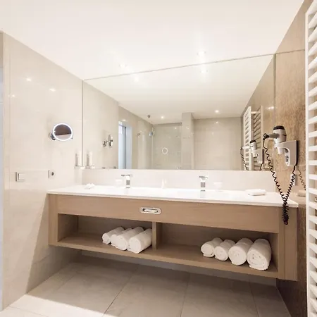 Imlauer Pitter 4*