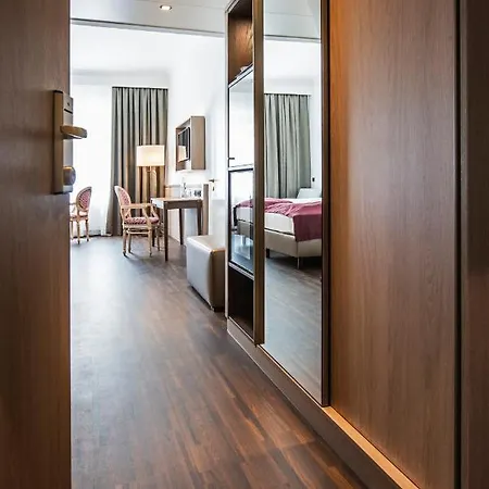 Otel Imlauer Pitter 4*